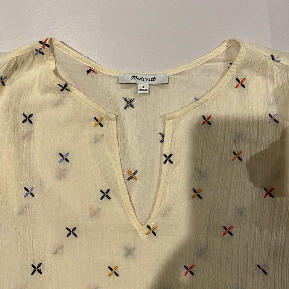 Madewell Embroidered ruffled top size S - Picture 5 of 9